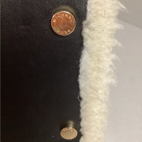 Michael Kors Black and Cream Satchel - Picture 6 of 16